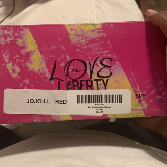 Sandals - Picture 3 of 3